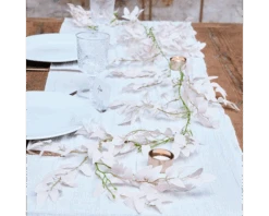 Slinger Tafeldeco Roze Ruscus & Groene Takken Ginger Ray